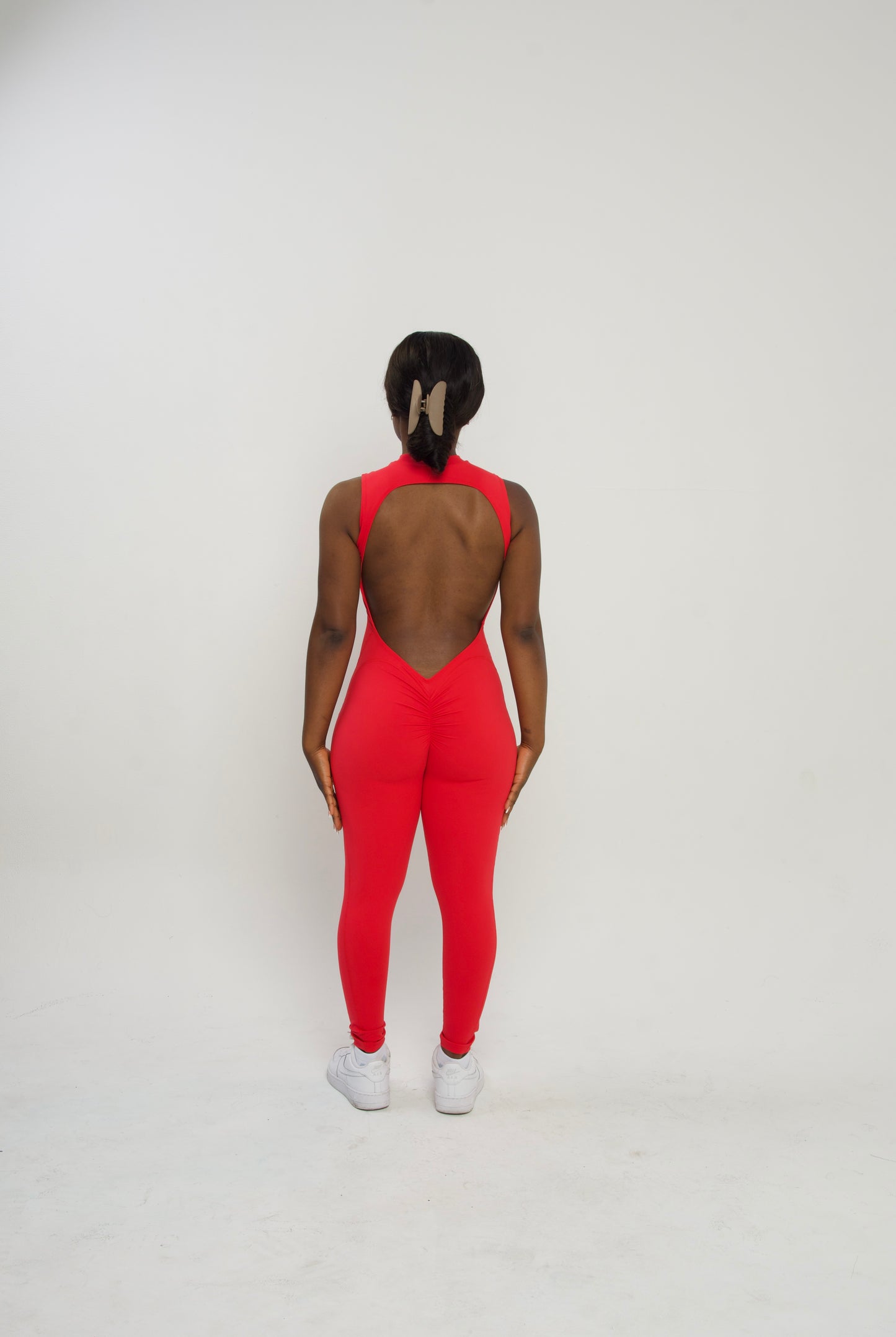 Hourglass Suit